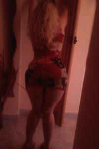 693677594: Chica busca chico en Tarragona