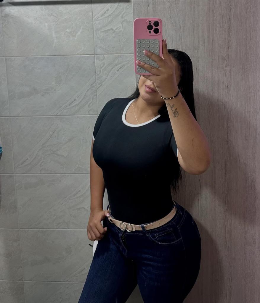 643098763: Chica busca chico en Ciudad Real