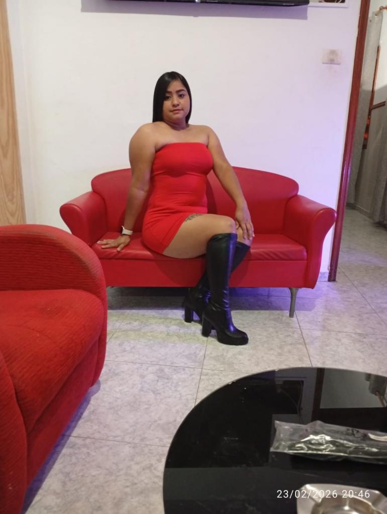 Chica busca chico en Tenerife: 