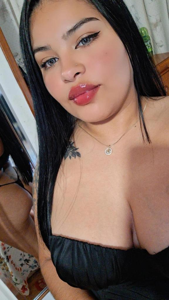 604253441: Chica busca chico en Granada