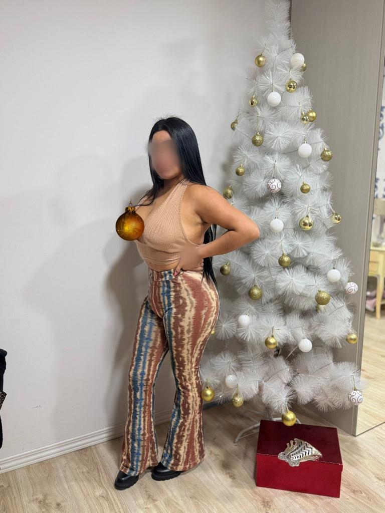 604147034: Chica busca chico en Málaga