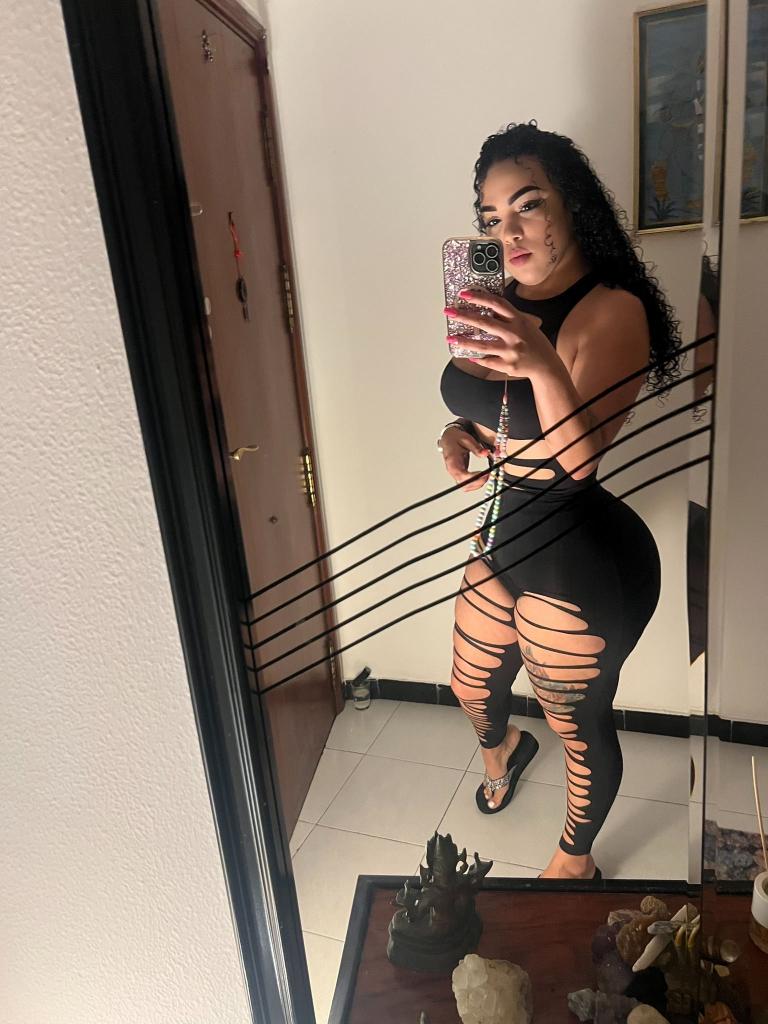 Chica busca chico en Alicante: 