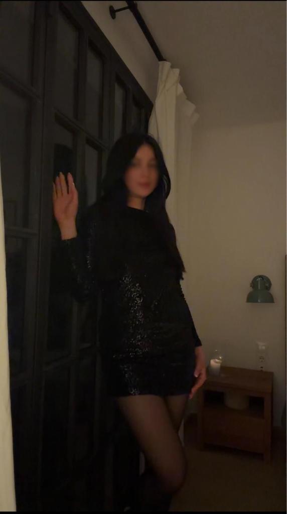 604831884: Chica busca chico en Mallorca