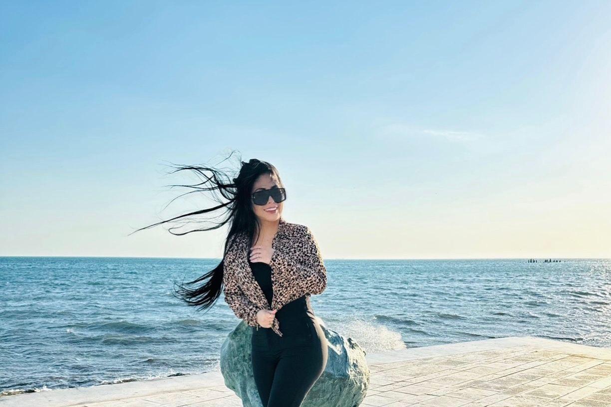 602685885: Chica busca chico en Sevilla