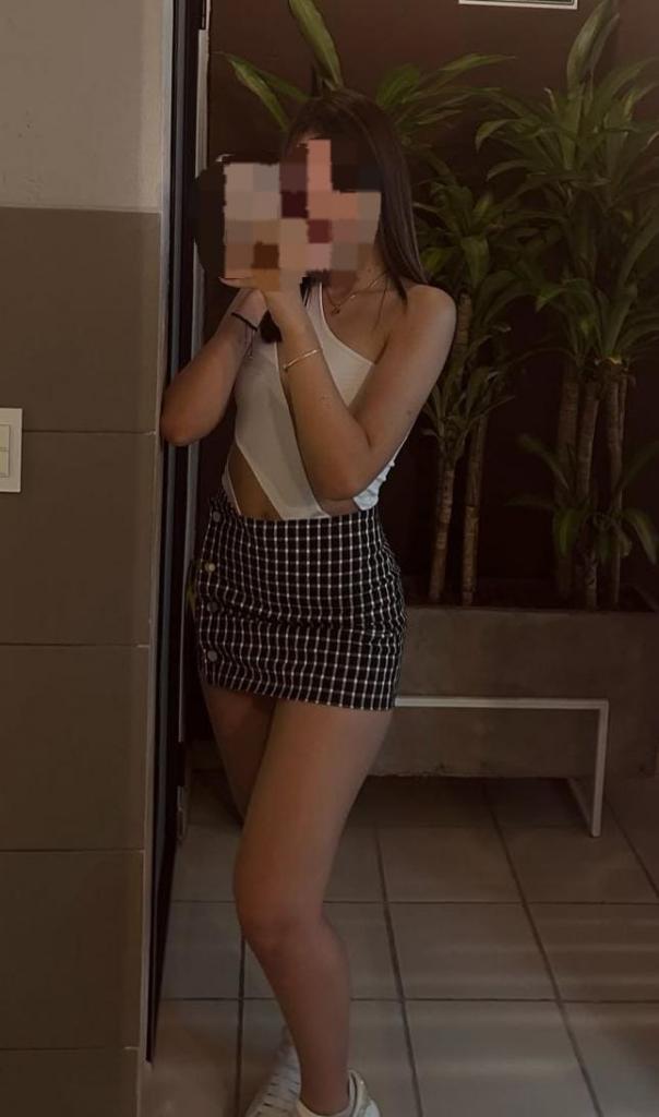 Chica busca chico en Alicante: 