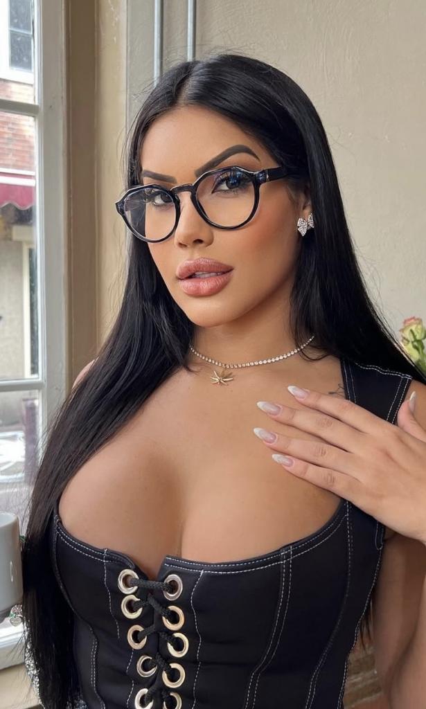 607670307: Chica busca chico en Alicante