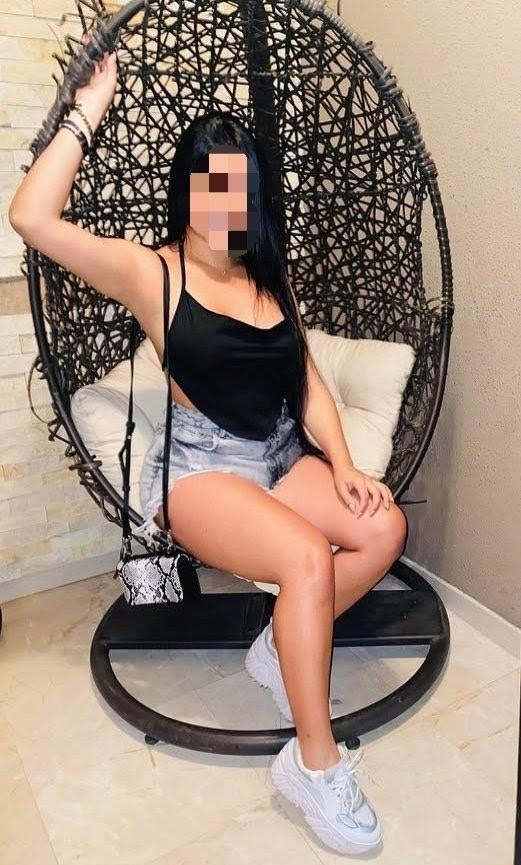 642297136: Chica busca chico en Castellón