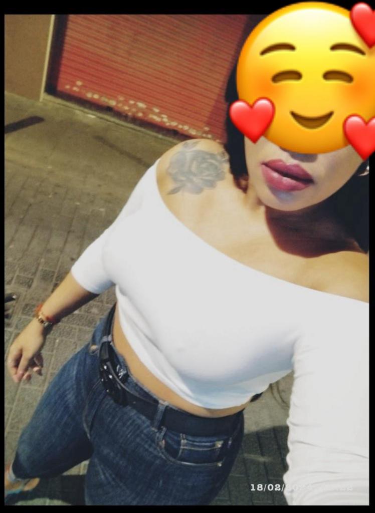 604210818: Chica busca chico en Orense