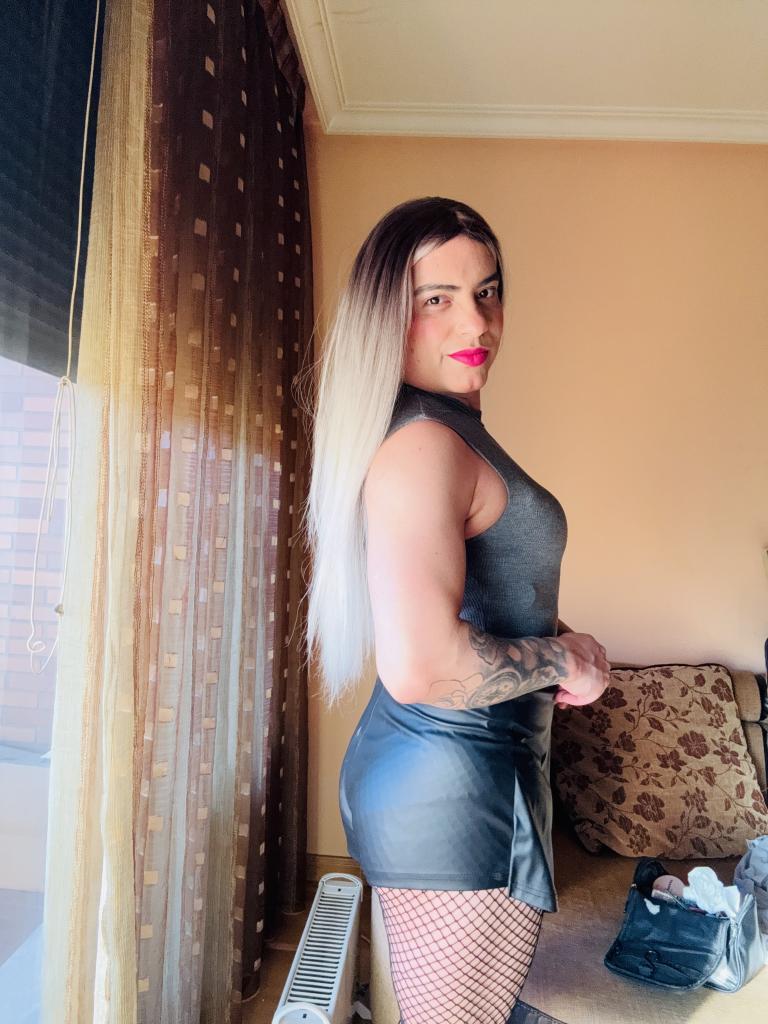 613117656: Transexual en Cantabria