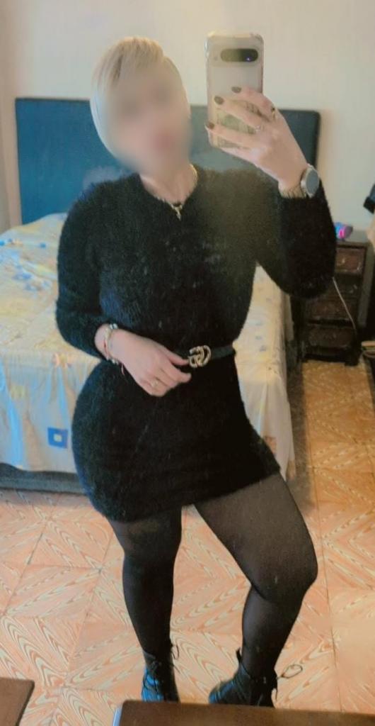 643659373: Chica busca chico en Pontevedra