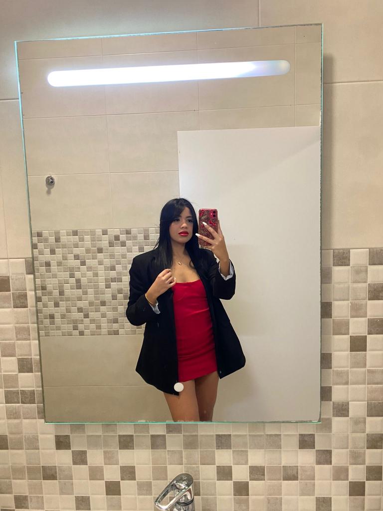 Chica busca chico en Murcia: 