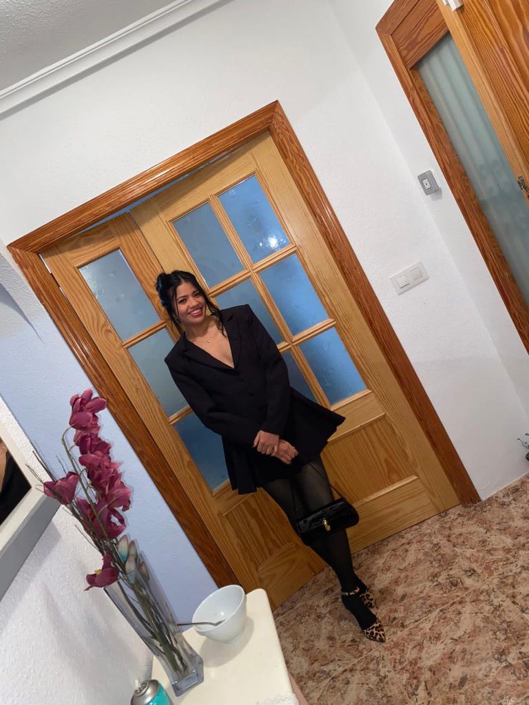 Chica busca chico en Murcia: 