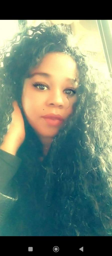 635162939: Chica busca chico en Asturias