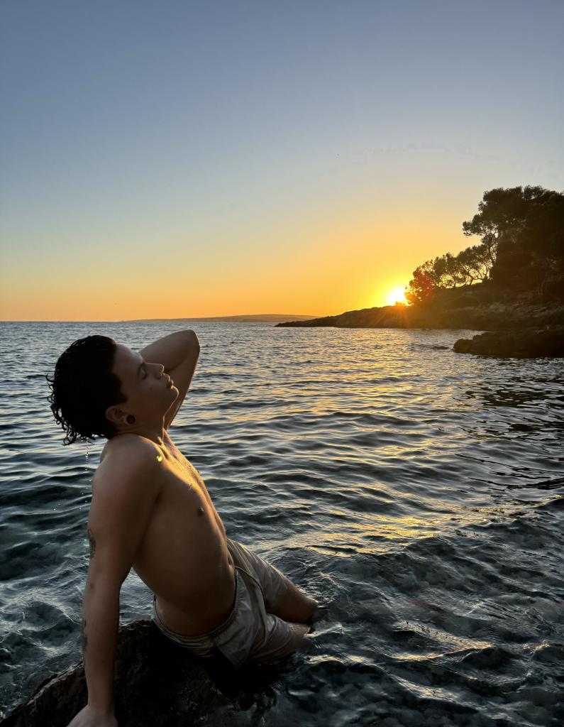 Chico busca chica en Mallorca: 