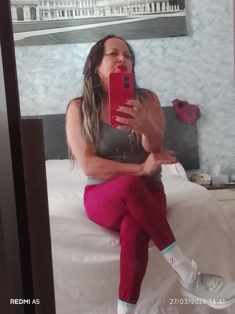 641320257: Chica busca chico en Madrid