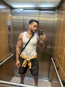 698607503: Chico busca chica en Mallorca