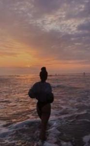 604997857: Chica busca chico en Lérida