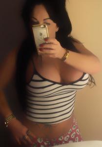 610127511: Chica busca chico en Gerona