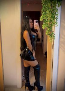 614795946: Travesti en Jaén