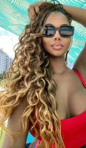 685239384: Chica busca chico en Granada