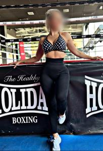 664381002: Chica busca chico en Mallorca