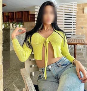 604153854: Chica busca chico en Orense
