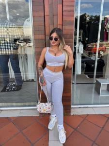 685223084: Chica busca chico en Málaga