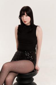 605708426: Chica busca chico en Barcelona