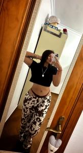 670705866: Chica busca chico en León