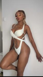 631891504: Chica busca chico en Cádiz