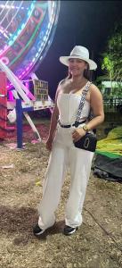 607382190: Chica busca chico en Alicante