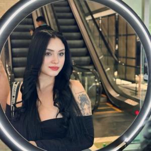 643596417: Chica busca chico en Cantabria