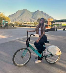 602821358: Chica busca chico en Asturias