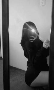 643898293: Chica busca chico en Madrid