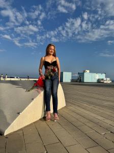 631898430: Chica busca chico en Almería