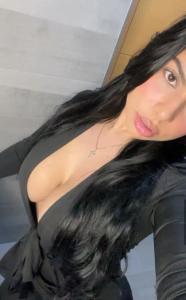 614056628: Chica busca chico en Barcelona