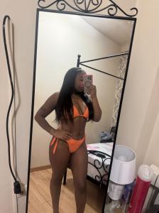 628214917: Chica busca chico en Madrid