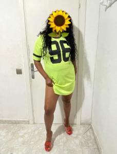 699284960: Chica busca chico en Barcelona