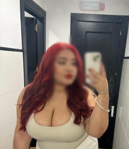 631322953: Chica busca chico en Barcelona