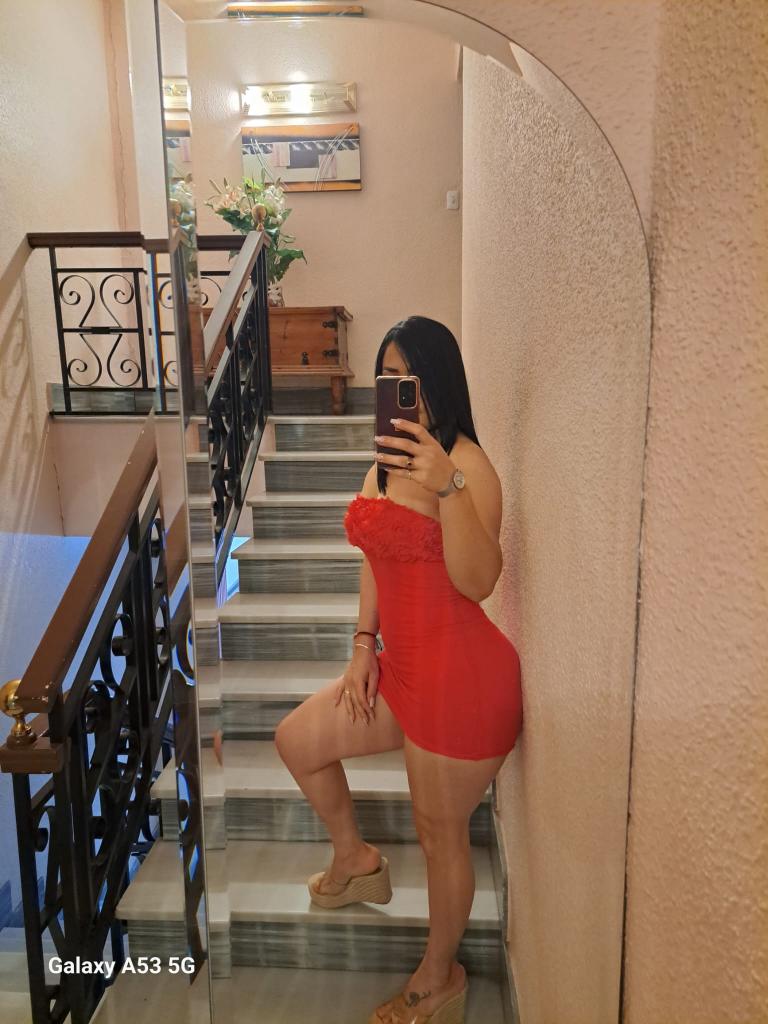 Chica busca chico en Murcia: 