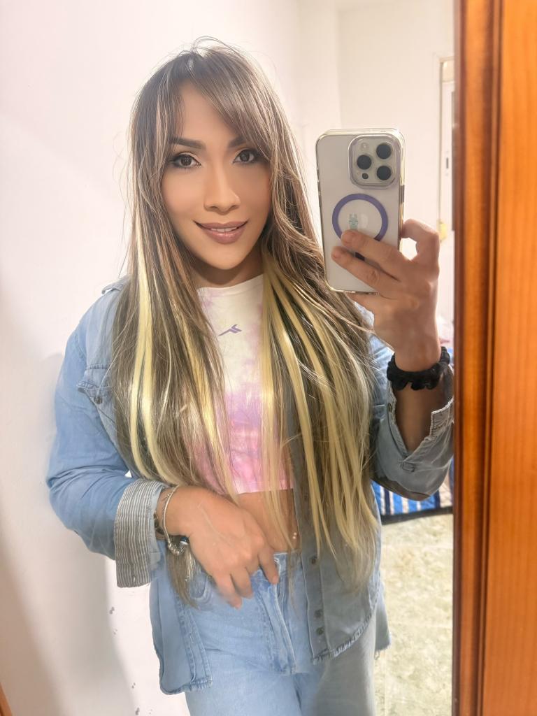 613767347: Travesti en Córdoba