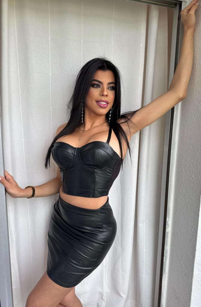 642405995: Transexual en Barcelona