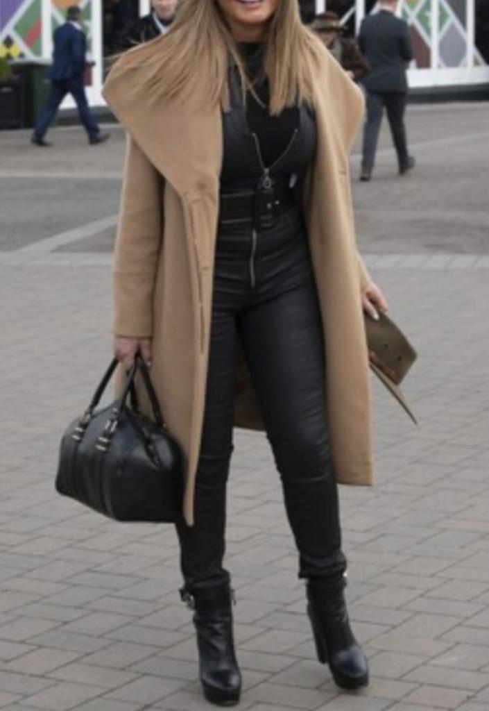 Chica busca chico en Cantabria: 