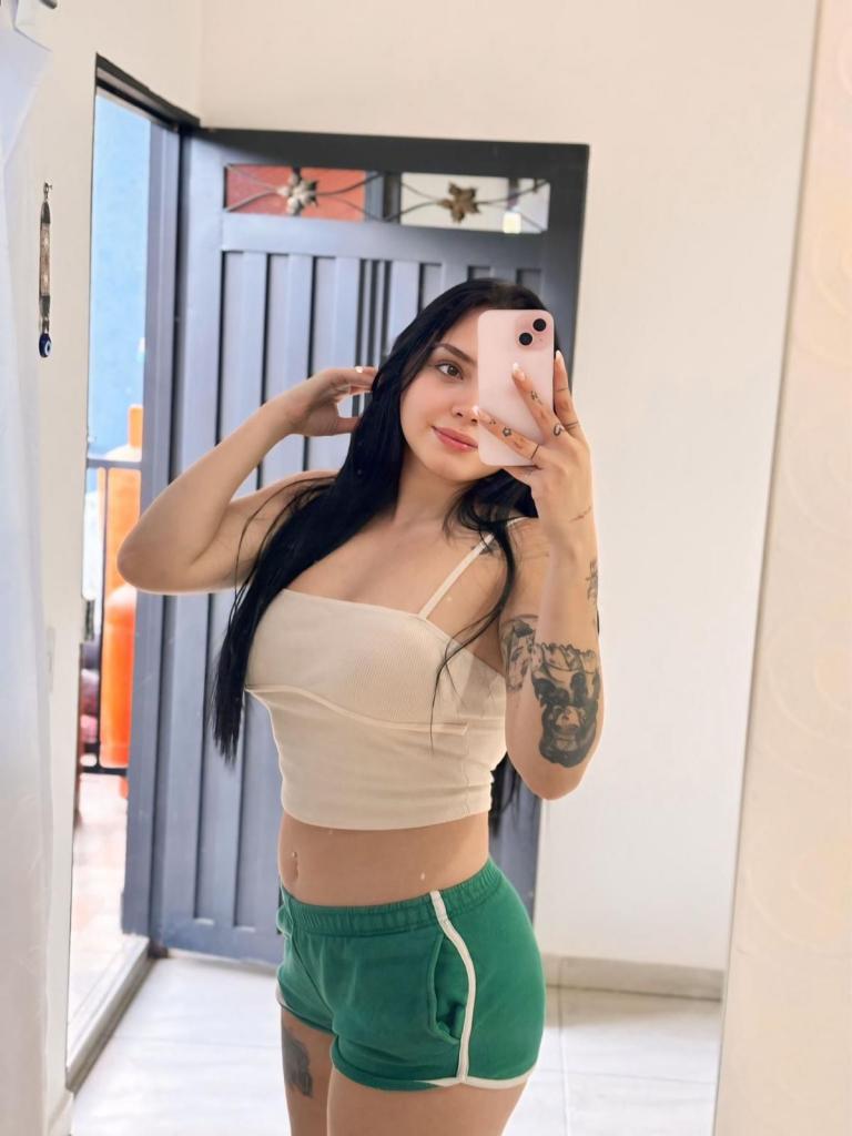 643596417: Chica busca chico en Cantabria