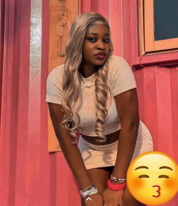 Chica busca chico en Madrid: Chica busca chico