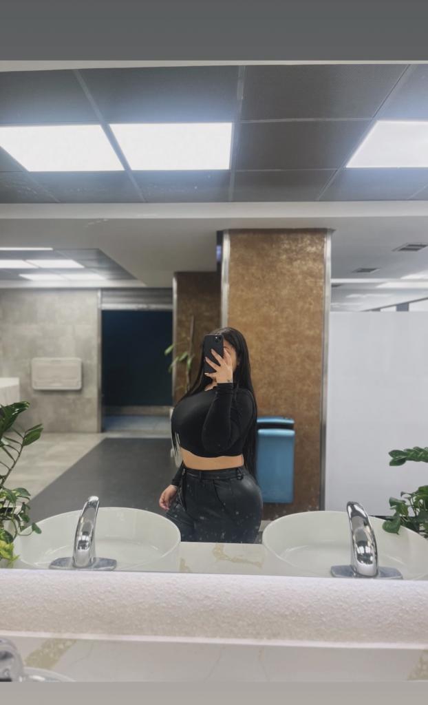 Chica busca chico en Barcelona: 