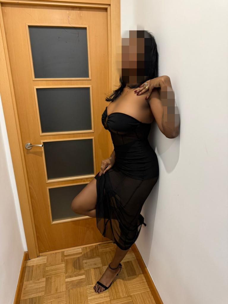 613735592: Chica busca chico en Madrid