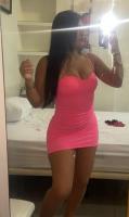 643280460: Chica busca chico en Sevilla