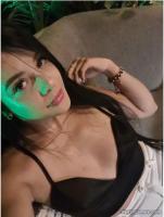 697729277: Chica busca chico en Ibiza