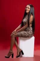 699345507: Chica busca chico en Madrid